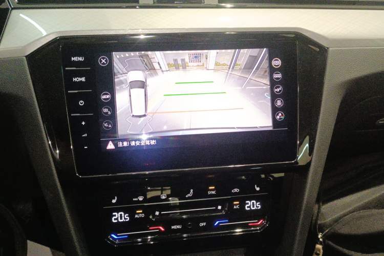 Used Volkswagen Variant 2021 2.0T Comfort Edition Audio And AC Panel