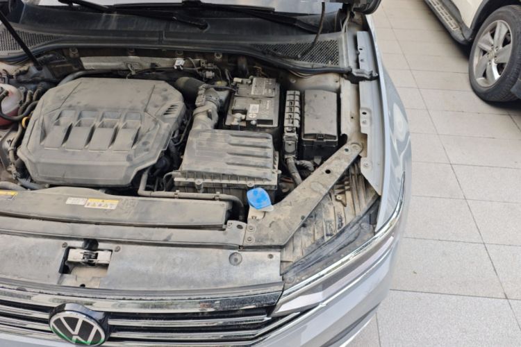 Used Volkswagen Variant 2021 2.0T Comfort Edition Engine Bay Left