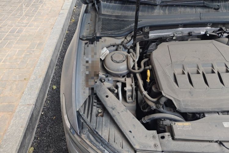 Used Volkswagen Variant 2021 2.0T Comfort Edition Engine Bay Right