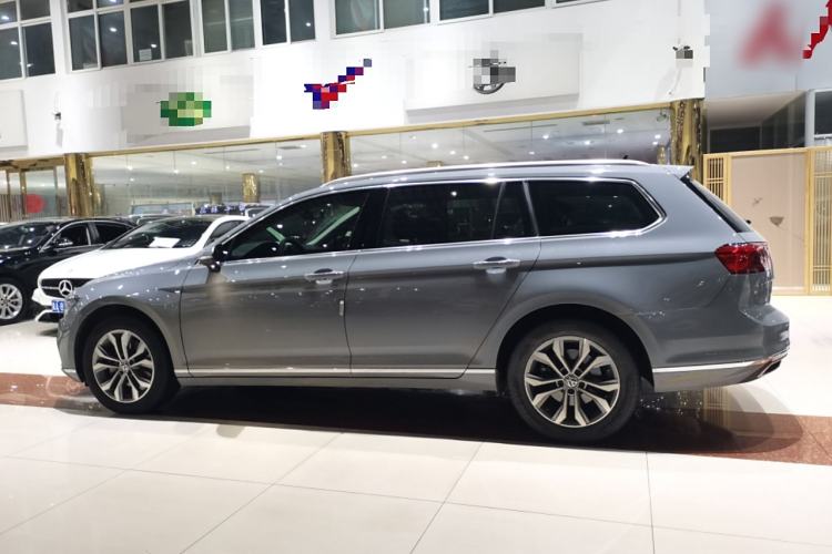 Used Volkswagen Variant 2021 2.0T Comfort Edition Exterior 2