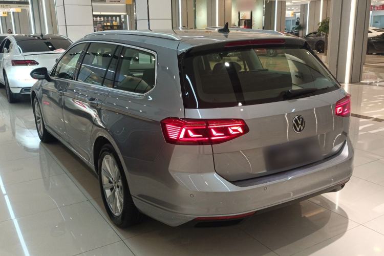 Used Volkswagen Variant 2021 2.0T Comfort Edition Exterior 2
