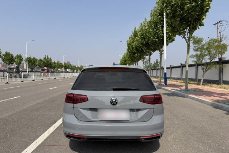 Used Volkswagen Variant 2021 2.0T Comfort Edition Exterior 4