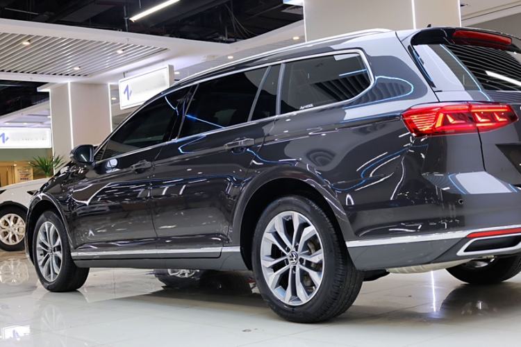 Used Volkswagen Variant 2021 2.0T Comfort Edition Exterior 5