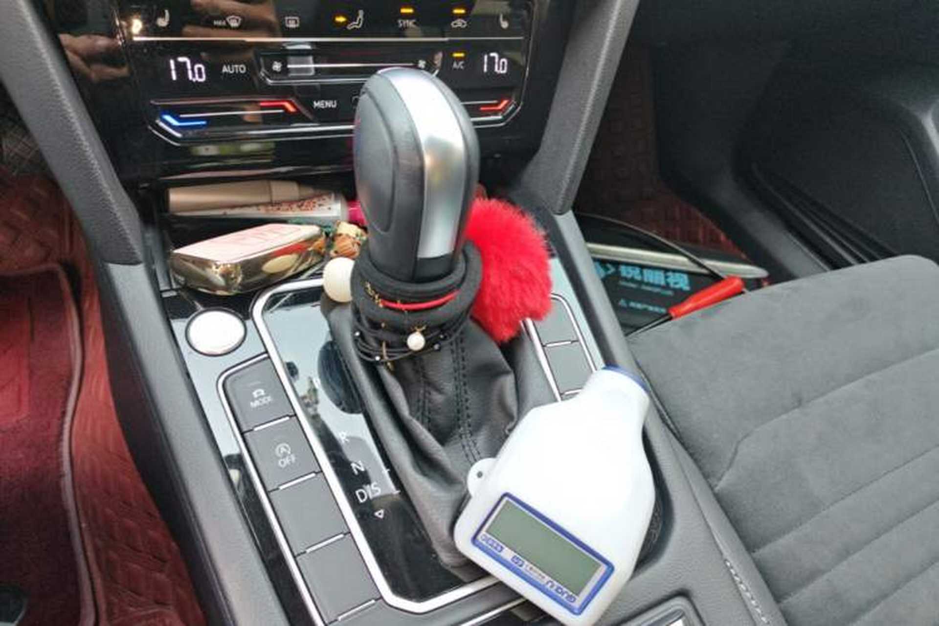 Used Volkswagen Variant 2021 2.0T Comfort Edition Gear Lever