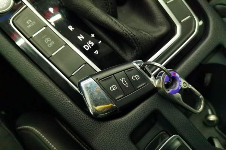 Used Volkswagen Variant 2021 2.0T Comfort Edition Interior 1