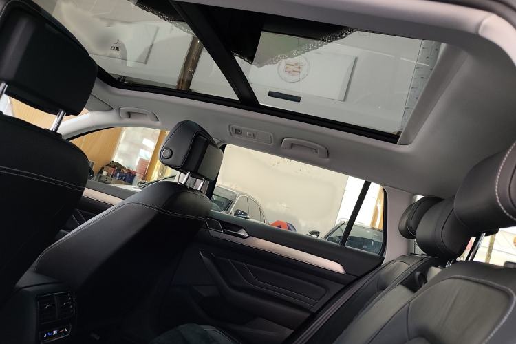 Used Volkswagen Variant 2021 2.0T Comfort Edition Interior 10