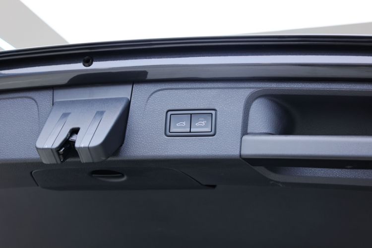 Used Volkswagen Variant 2021 2.0T Comfort Edition Interior 10