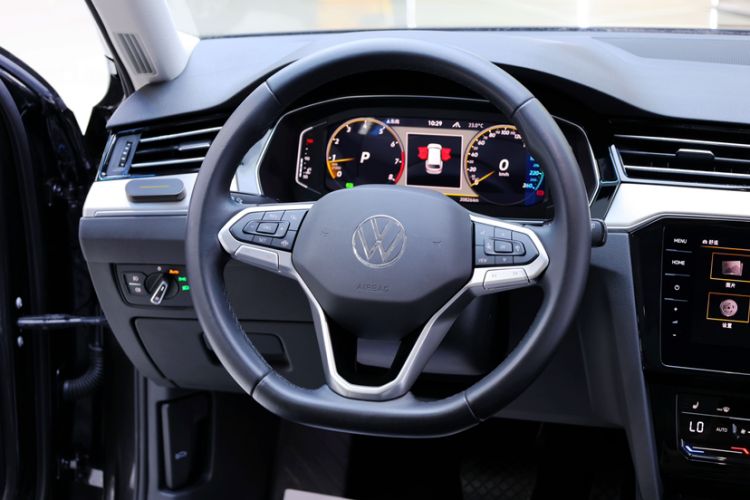 Used Volkswagen Variant 2021 2.0T Comfort Edition Interior 13