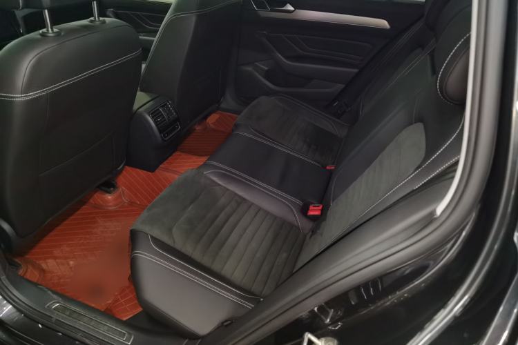 Used Volkswagen Variant 2021 2.0T Comfort Edition Interior 4