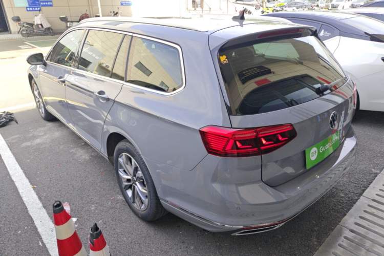 Used Volkswagen Variant 2021 2.0T Comfort Edition Rear Left 45 Deg