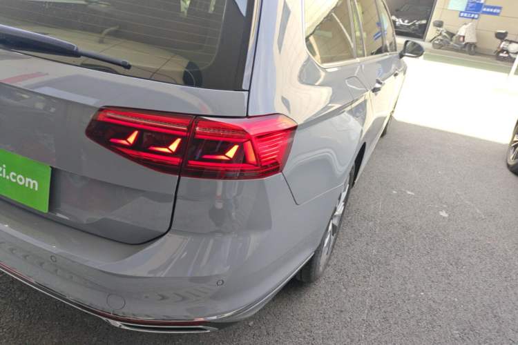 Used Volkswagen Variant 2021 2.0T Comfort Edition Right Rear Taillight
