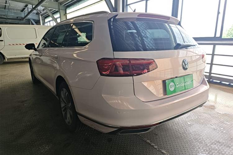 Used Volkswagen Variant 2021 2.0T Comfort Edition Exterior 2