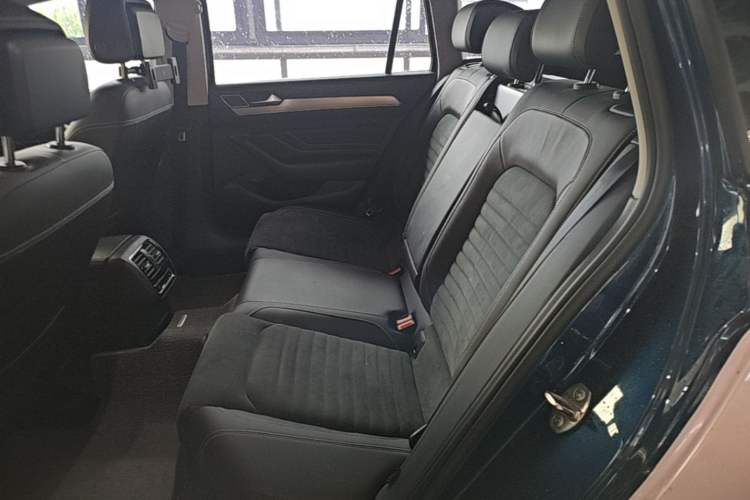 Used Volkswagen Variant 2021 2.0T Comfort Edition Left Rear Seat
