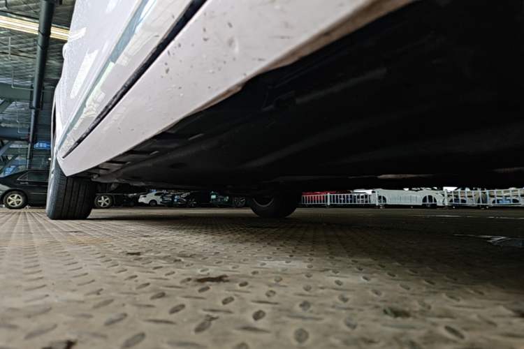 Used Volkswagen Variant 2021 2.0T Comfort Edition Right Side Sill