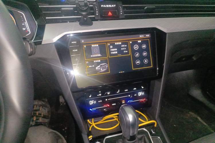 Used Volkswagen Variant 2021 2.0T Comfort Edition Audio And AC Panel