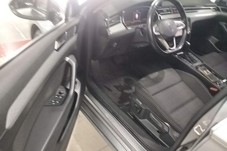 Used Volkswagen Variant 2021 2.0T Comfort Edition Driver Seat