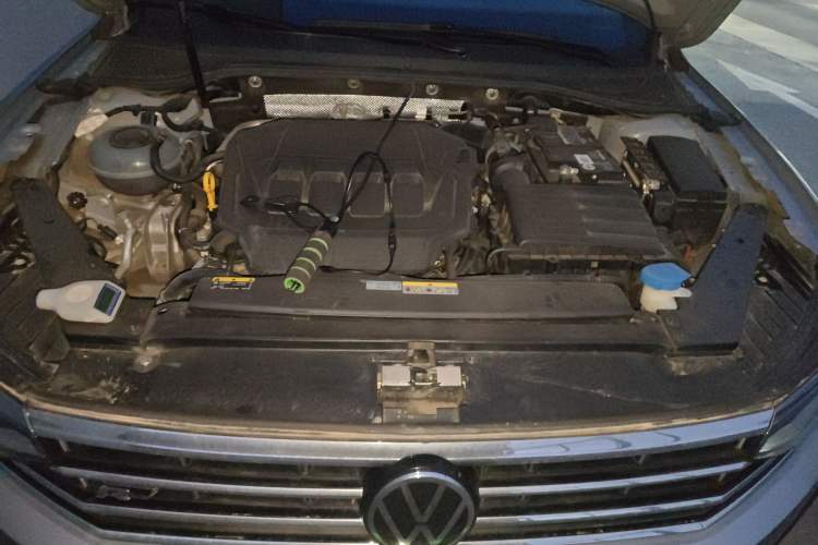 Used Volkswagen Variant 2021 2.0T Longitudinal Version Engine Bay