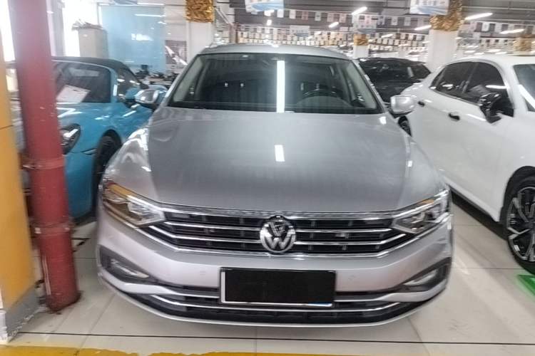 Used Volkswagen Variant 2021 2.0T Comfort Edition Front