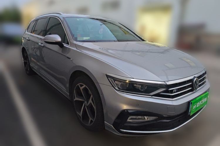 Used Volkswagen Variant 2021 2.0T Longitudinal Version Front Right 45 Deg