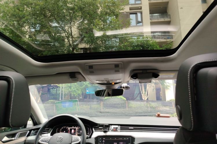 Used Volkswagen Variant 2021 2.0T Comfort Edition Headliner