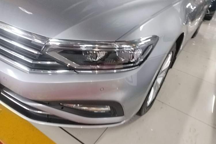 Used Volkswagen Variant 2021 2.0T Comfort Edition Left Front Headlight