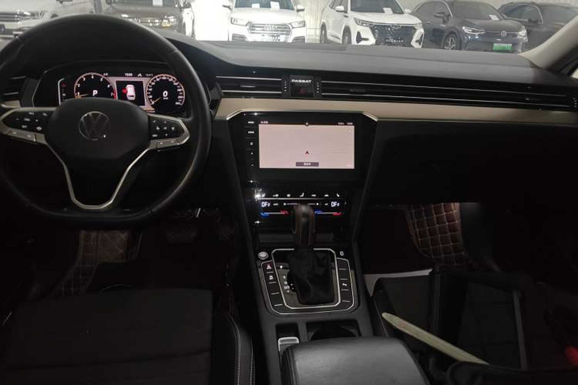 Used Volkswagen Variant 2021 2.0T Comfort Edition Audio And AC Panel