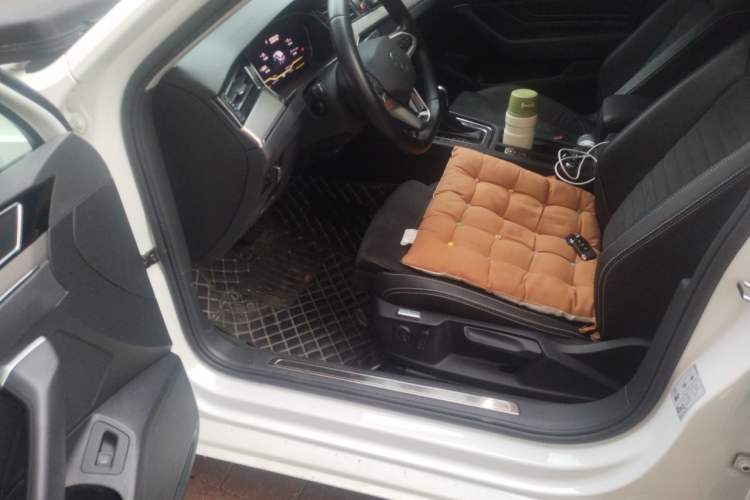 Used Volkswagen Variant 2021 2.0T Comfort Edition Driver Seat