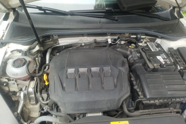 Used Volkswagen Variant 2021 2.0T Comfort Edition Engine Bay