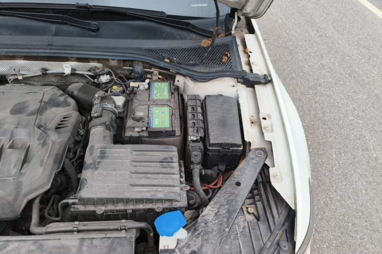 Used Volkswagen Variant 2021 2.0T Comfort Edition Engine Bay Left