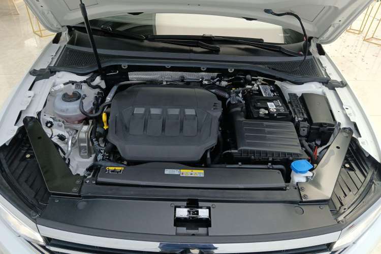 Used Volkswagen Variant 2021 2.0T Comfort Edition Engine Bay