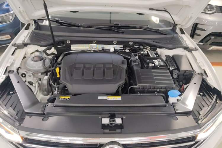 Used Volkswagen Variant 2021 2.0T Comfort Edition Engine Bay