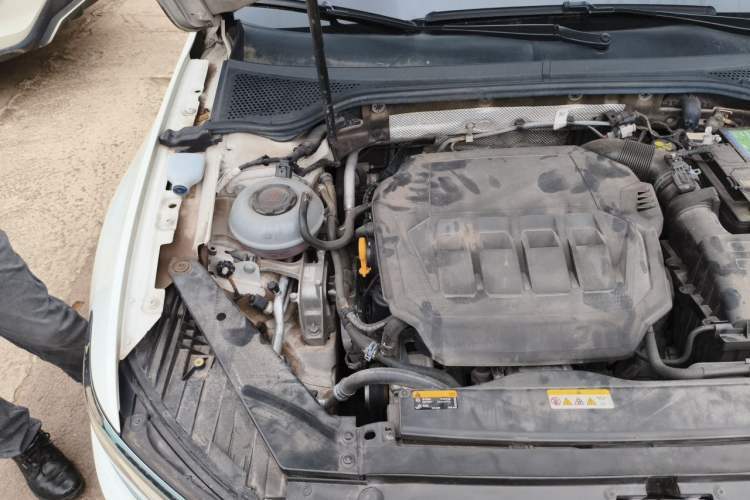 Used Volkswagen Variant 2021 2.0T Comfort Edition Engine Bay Right