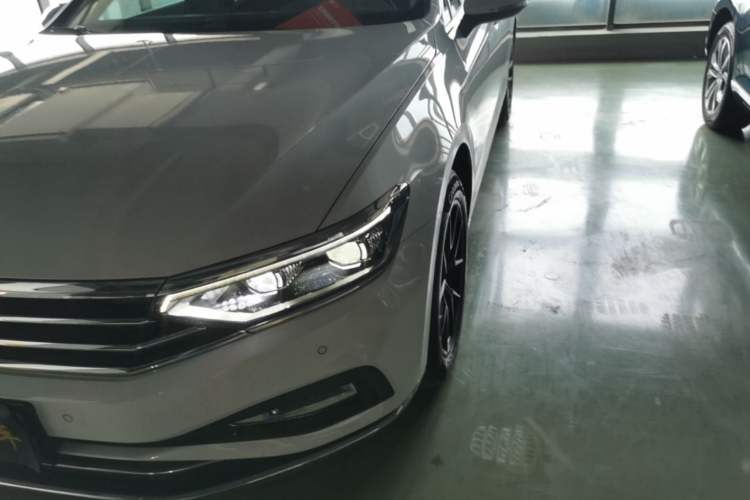 Used Volkswagen Variant 2021 2.0T Comfort Edition Left Front Headlight