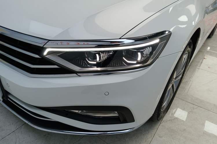 Used Volkswagen Variant 2021 2.0T Comfort Edition Left Front Headlight
