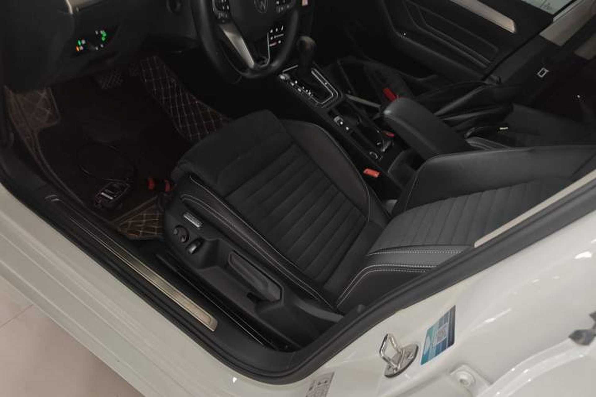 Used Volkswagen Variant 2021 2.0T Comfort Edition Left Front Seat