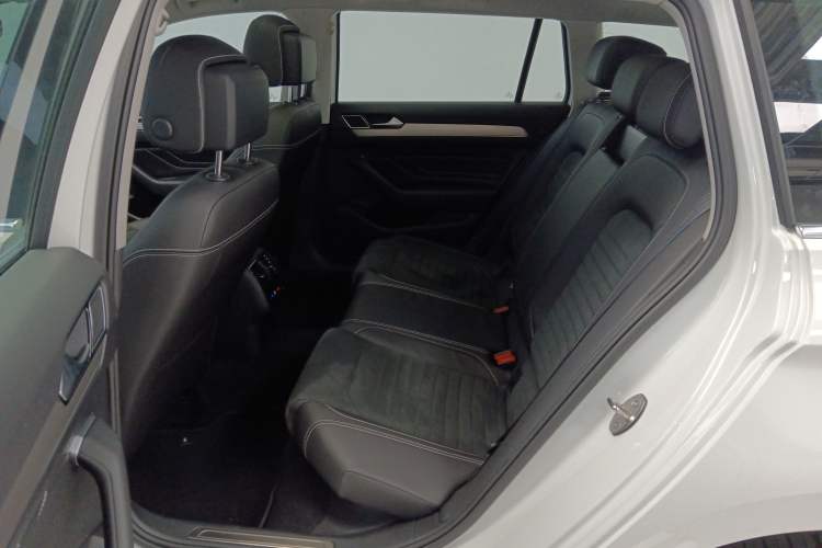 Used Volkswagen Variant 2021 2.0T Comfort Edition Left Rear Seat