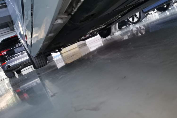 Used Volkswagen Variant 2021 2.0T Comfort Edition Left Side Sill