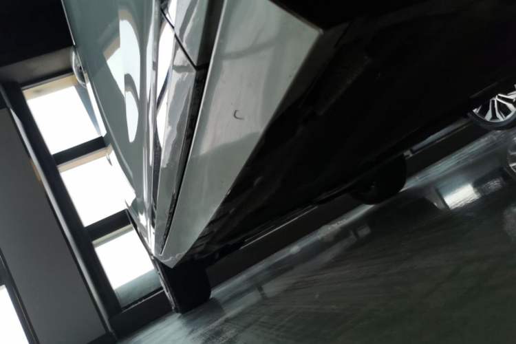 Used Volkswagen Variant 2021 2.0T Comfort Edition Right Side Sill