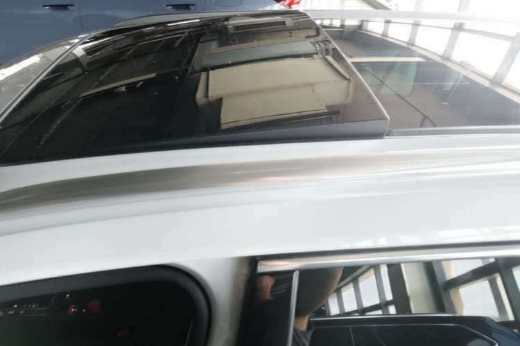 Used Volkswagen Variant 2021 2.0T Comfort Edition Roof