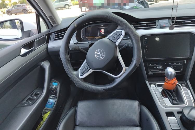Used Volkswagen Variant 2021 2.0T Comfort Edition Steering Wheel