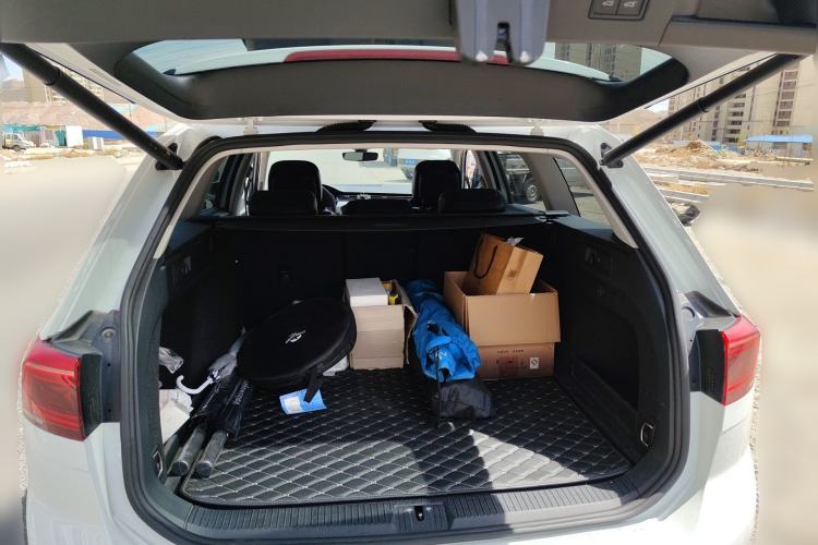 Used Volkswagen Variant 2021 2.0T Comfort Edition Trunk