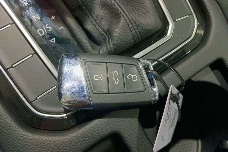 Used Volkswagen Variant 2021 2.0T Comfort Edition Vehicle Key