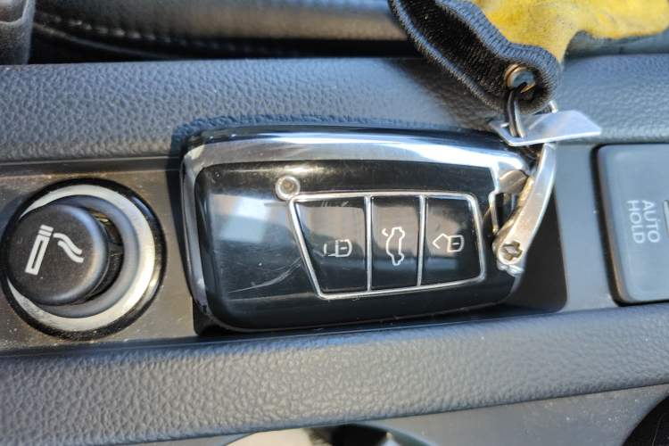 Used Volkswagen Variant 2021 2.0T Comfort Edition Vehicle Key