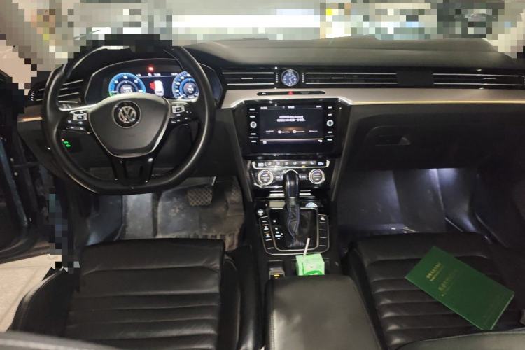 Used Volkswagen Variant New Energy 2019 GTE model Center Console