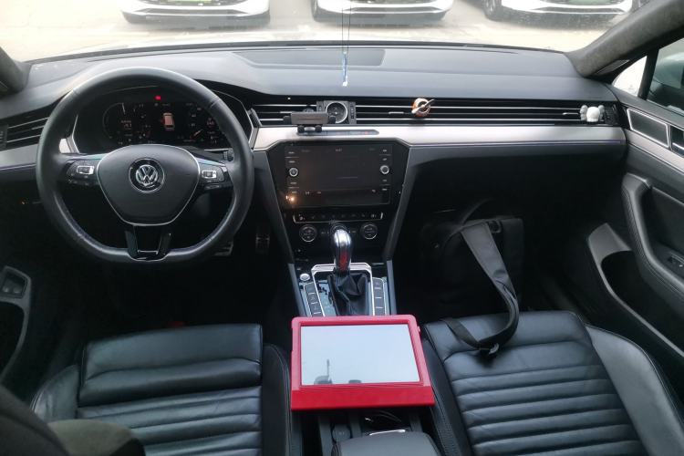 Used Volkswagen Variant New Energy 2019 GTE model Center Console