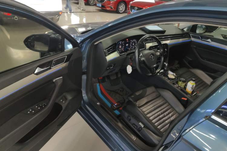 Used Volkswagen Variant New Energy 2019 GTE model Driver Seat