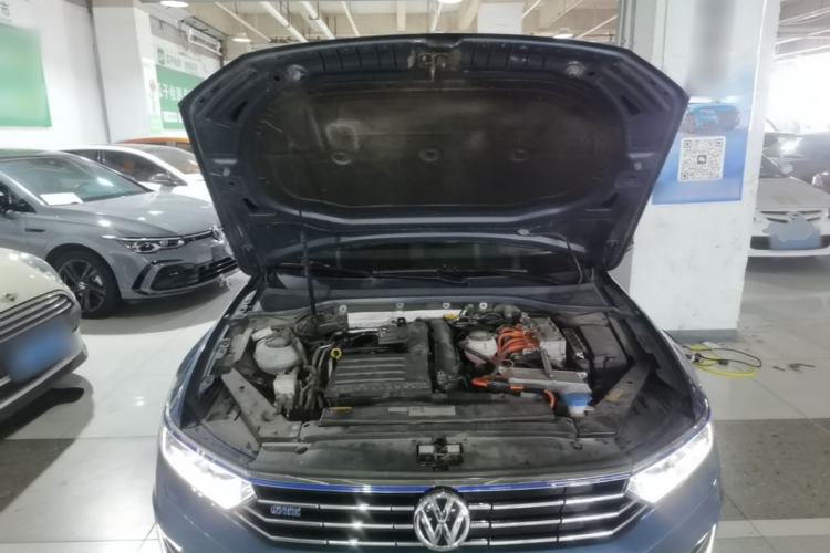 Used Volkswagen Variant New Energy 2019 GTE model Engine Bay