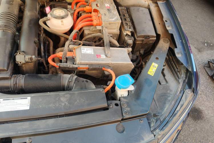 Used Volkswagen Variant New Energy 2019 GTE model Engine Bay Left