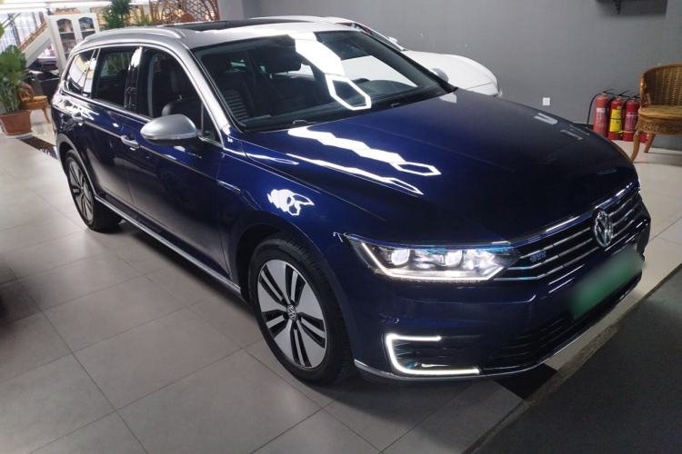 Used Volkswagen Variant New Energy 2019 GTE model Exterior 2
