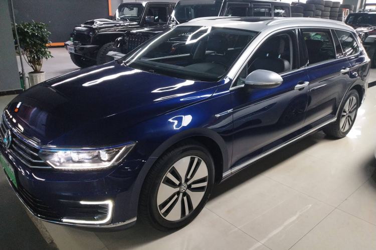Used Volkswagen Variant New Energy 2019 GTE model Exterior 3